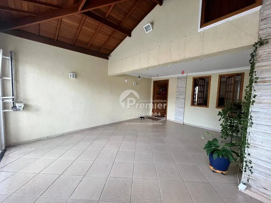 Casa com 3 quartos à venda, 300m2 em Centro, Indaiatuba - SP - imagem 6 Foto 6 de Casa com 3 quartos à venda, 300m2 em Centro, Indaiatuba - SP