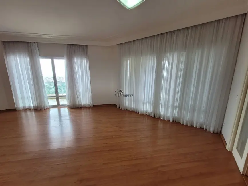 Foto 9 de Apartamento com 4 quartos para alugar, 273m2 em Centro, Indaiatuba - SP