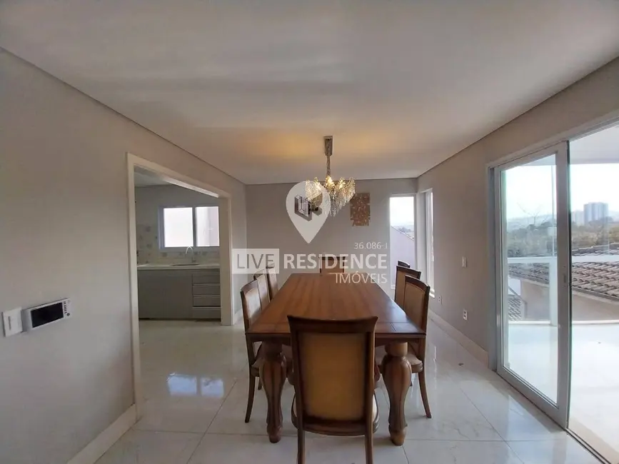 Foto 8 de Casa com 4 quartos à venda, 330m2 em Recanto do Parque, Itatiba - SP