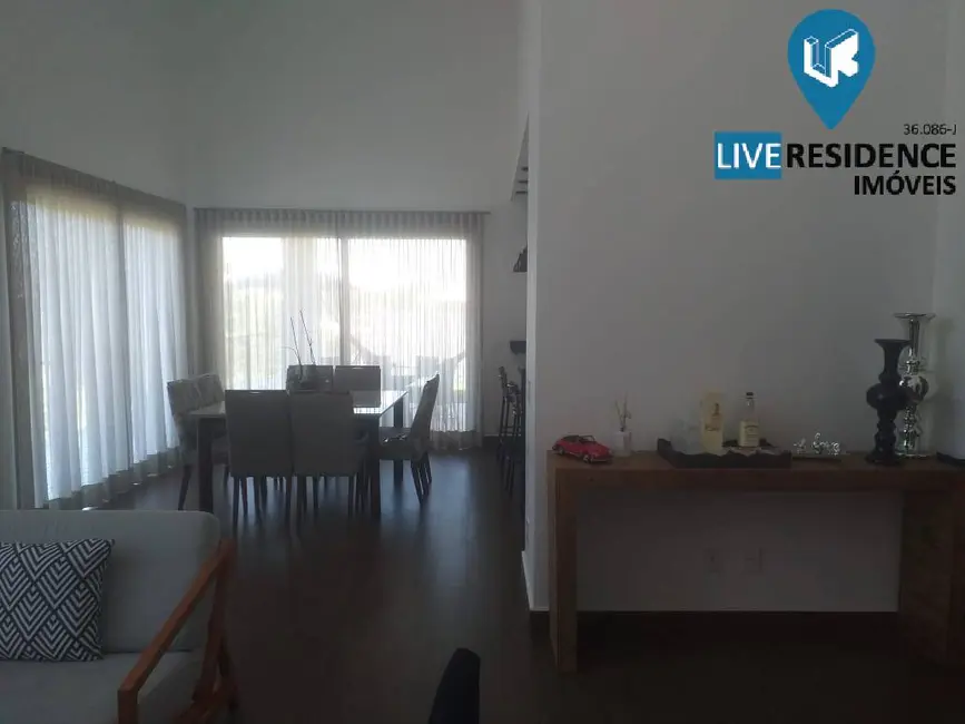 Foto 4 de Casa de Condomínio com 3 quartos à venda, 194m2 em Itatiba - SP