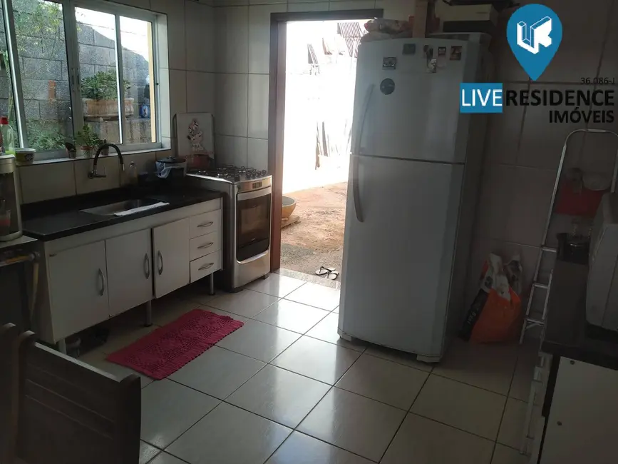 Foto 3 de Casa com 2 quartos à venda, 169m2 em Loteamento Itatiba Park, Itatiba - SP