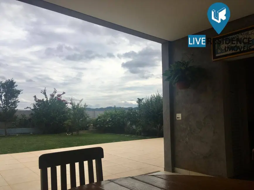 Casa de Condomínio com 3 quartos à venda, 220m2 em Residencial Terras Nobres, Itatiba - SP - imagem 9 Foto 9 de Casa de Condomínio com 3 quartos à venda, 220m2 em Residencial Terras Nobres, Itatiba - SP