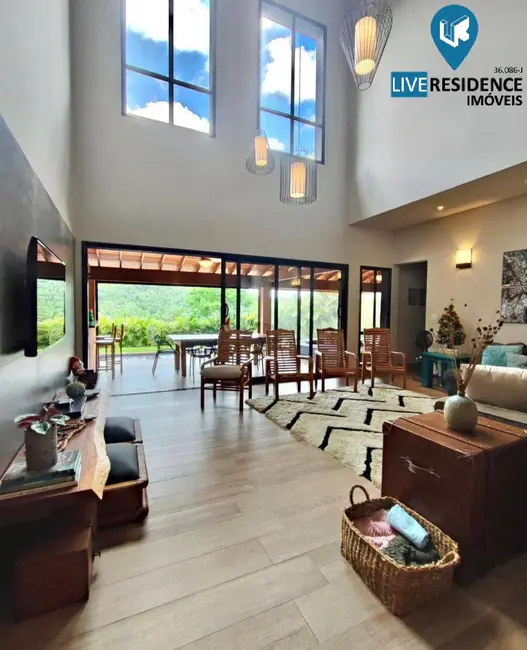 Foto 3 de Casa de Condomínio com 4 quartos à venda, 400m2 em Itatiba - SP