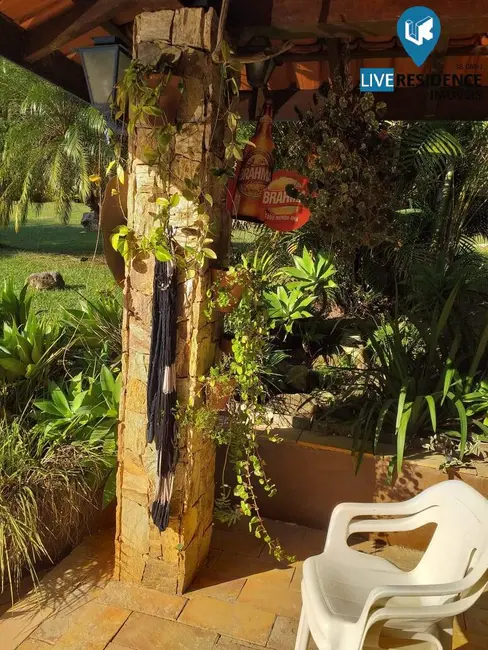 Foto 3 de Sítio / Rancho com 3 quartos à venda, 800m2 em Santa Clara, Jundiai - SP