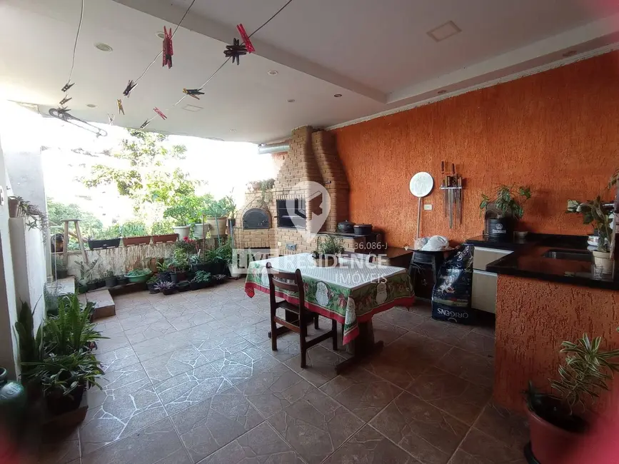 Foto 1 de Casa com 3 quartos à venda, 178m2 em Jardim Ipê, Itatiba - SP