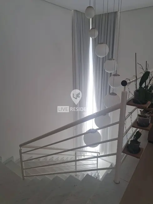 Foto 3 de Casa de Condomínio com 3 quartos à venda, 240m2 em Condominio Ville de France, Itatiba - SP