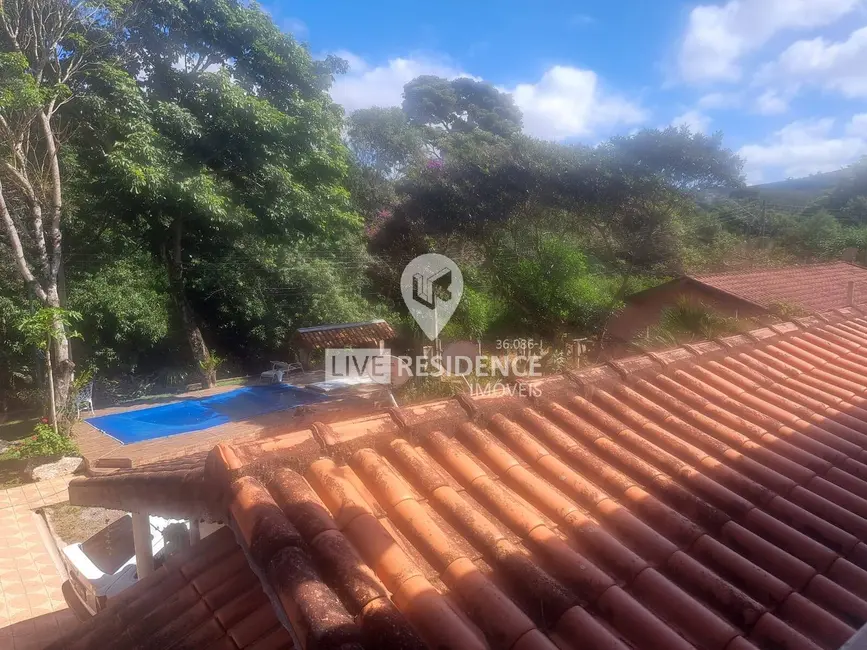 Foto 2 de Casa com 4 quartos à venda, 220m2 em Itatiba - SP