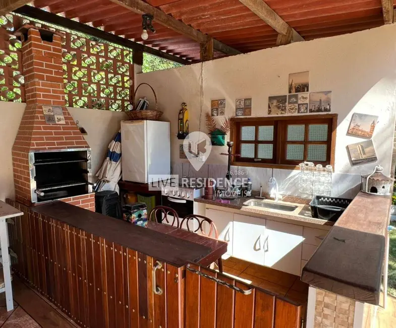 Foto 9 de Casa com 4 quartos à venda, 220m2 em Itatiba - SP