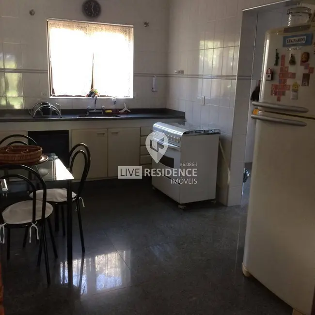 Foto 4 de Casa com 4 quartos à venda, 251m2 em Morada dos Pássaros, Itatiba - SP