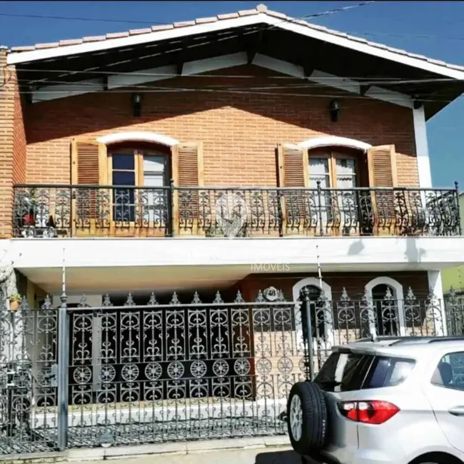 Foto 1 de Casa com 4 quartos à venda, 269m2 em Vila Bela Vista, Itatiba - SP