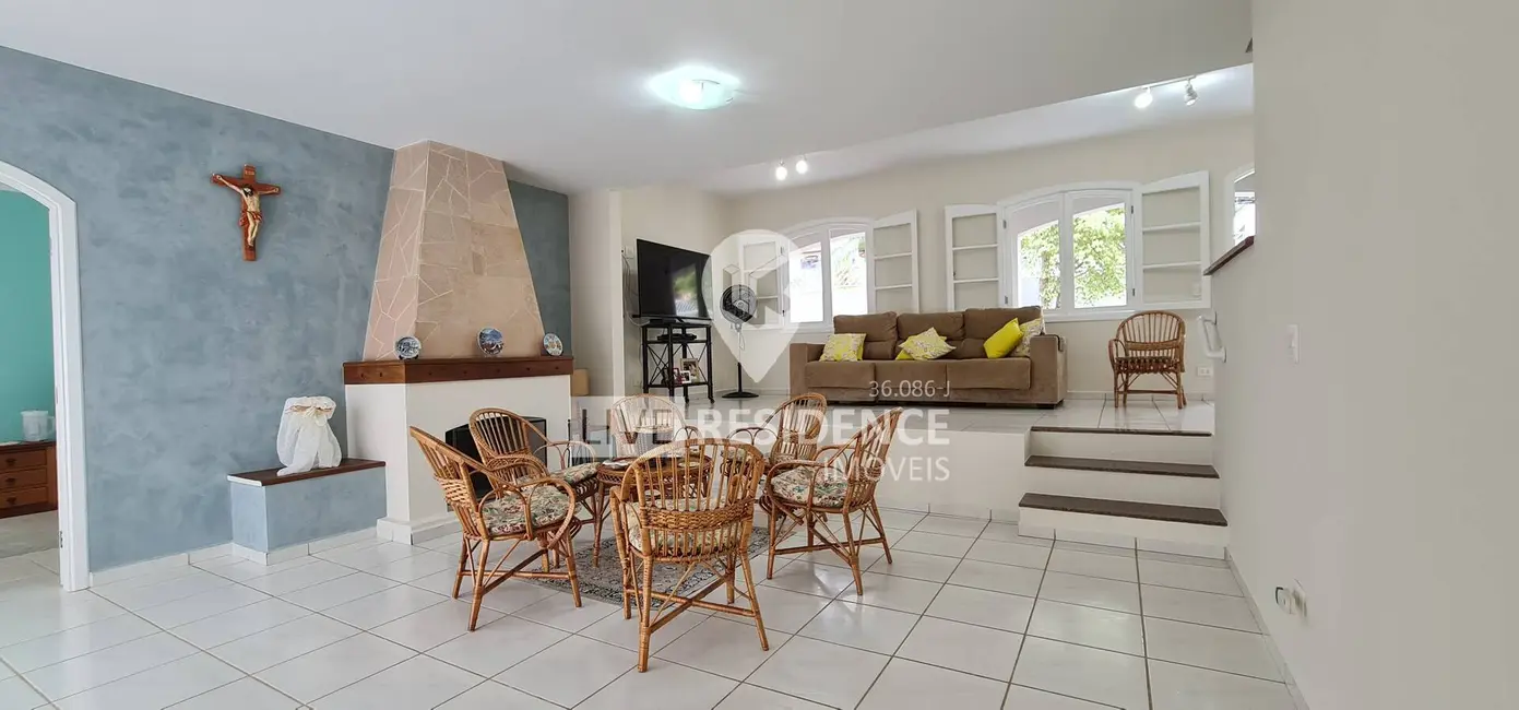 Foto 4 de Casa de Condomínio com 4 quartos à venda, 280m2 em Ville Chamonix, Itatiba - SP