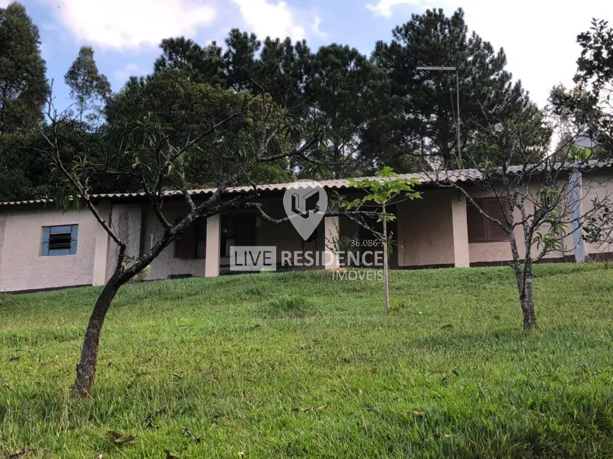 Foto 3 de Casa com 4 quartos à venda, 350m2 em Santa Clara, Jundiai - SP