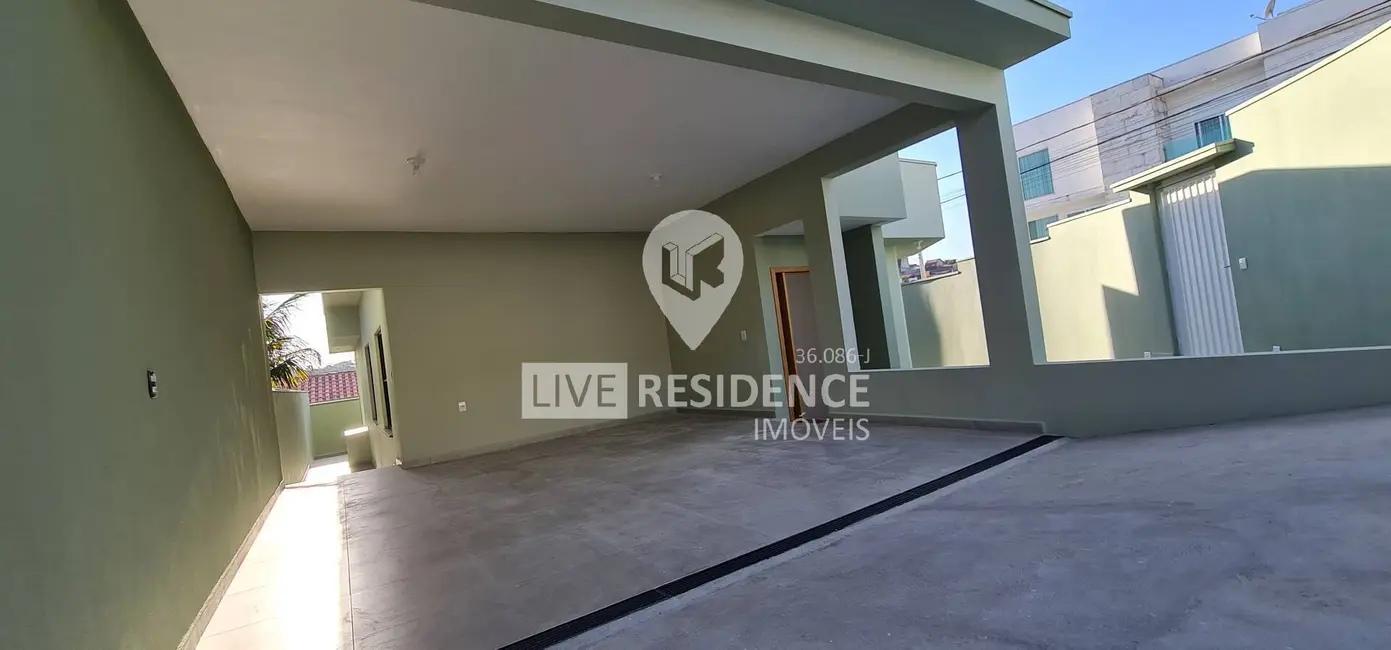 Foto 3 de Casa com 3 quartos à venda, 140m2 em Loteamento Residencial Central Park II, Itatiba - SP