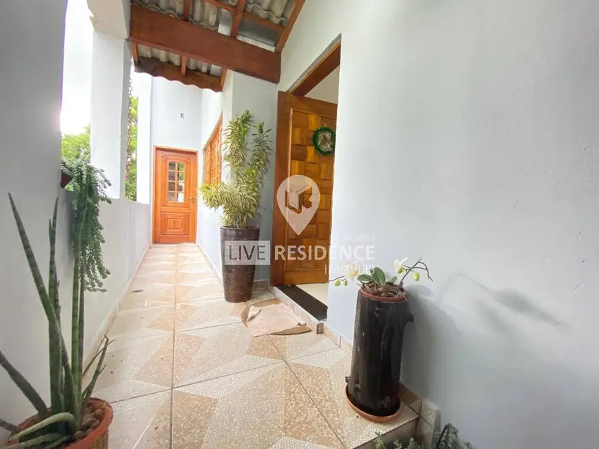 Foto 3 de Casa de Condomínio com 3 quartos à venda, 141m2 em Loteamento Jardim das Paineiras, Itatiba - SP