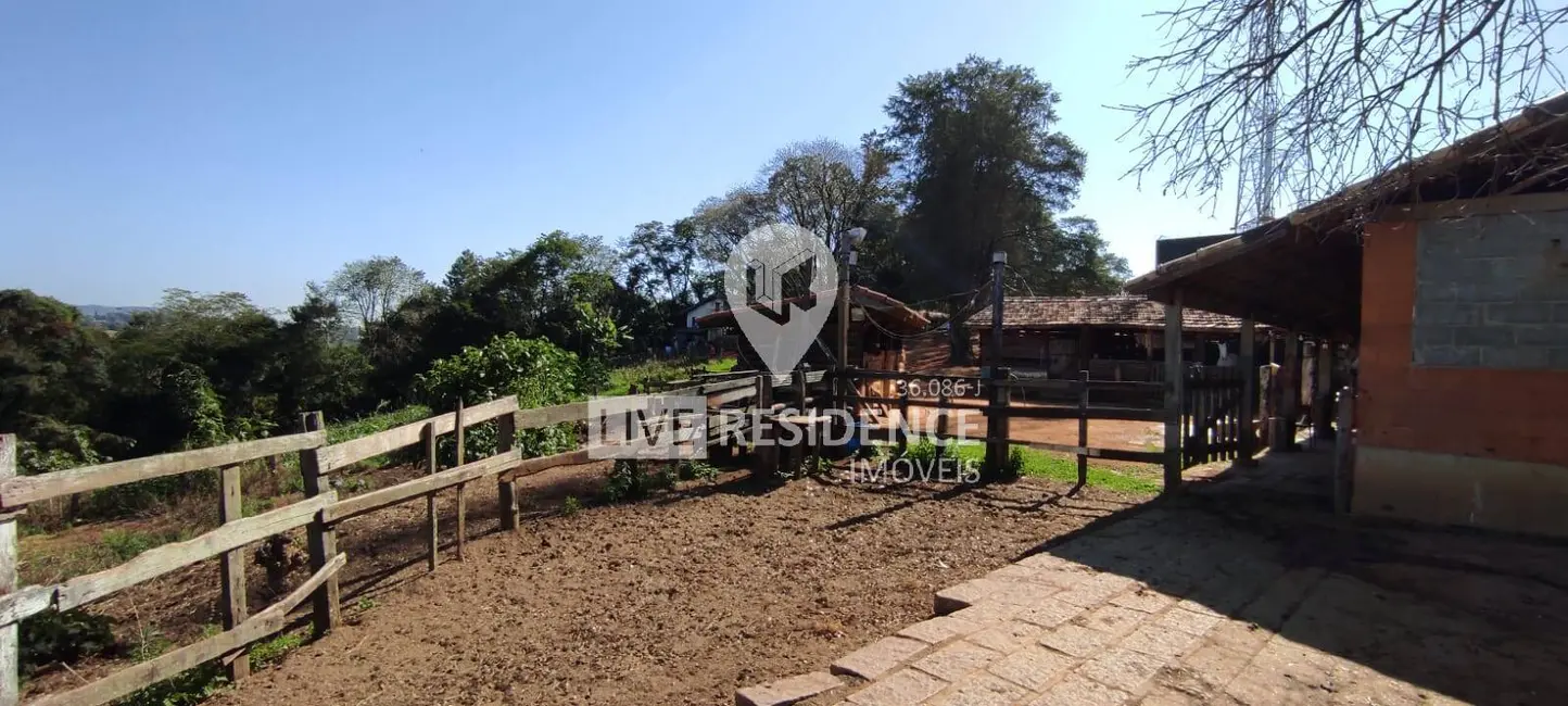 Foto 3 de Sítio / Rancho à venda, 25747m2 em Jardim Alto de Santa Cruz, Itatiba - SP