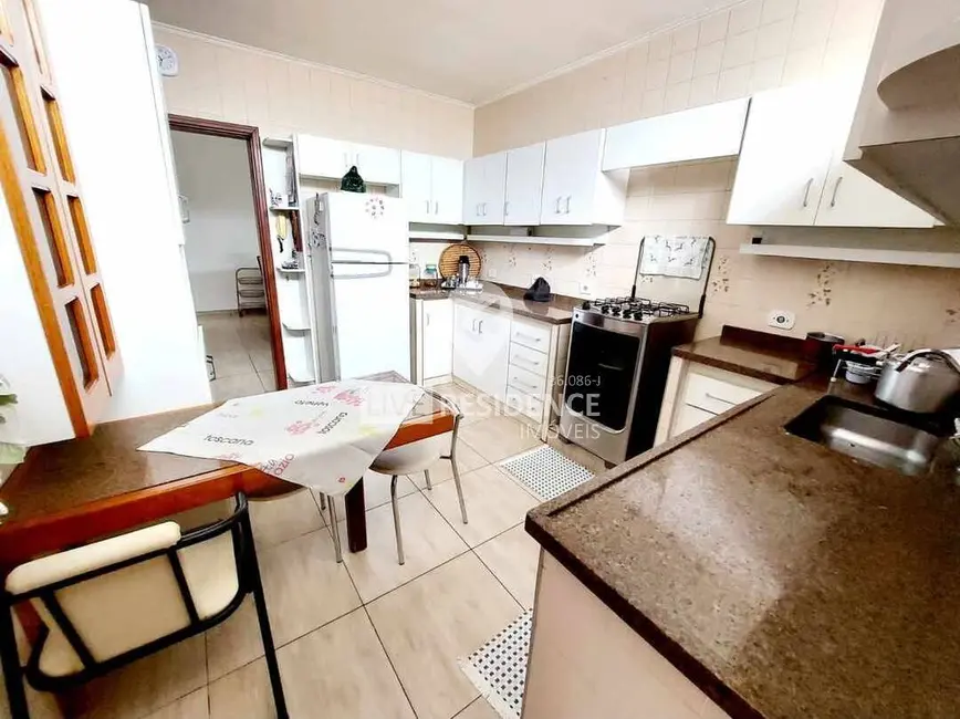 Foto 6 de Casa com 4 quartos à venda, 287m2 em Jardim Salessi, Itatiba - SP