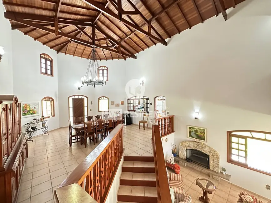 Foto 4 de Casa de Condomínio com 6 quartos à venda, 653m2 em Capela do Barreiro, Itatiba - SP