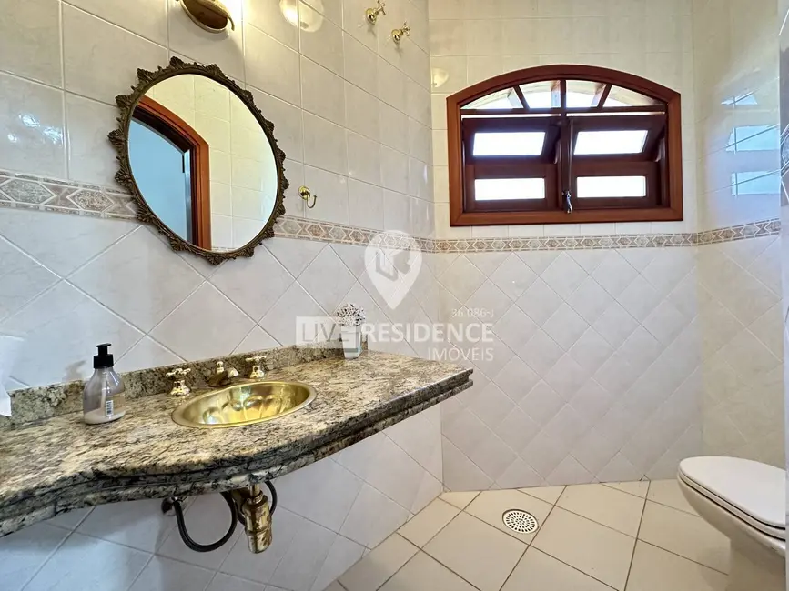 Foto 3 de Casa de Condomínio com 6 quartos à venda, 653m2 em Capela do Barreiro, Itatiba - SP