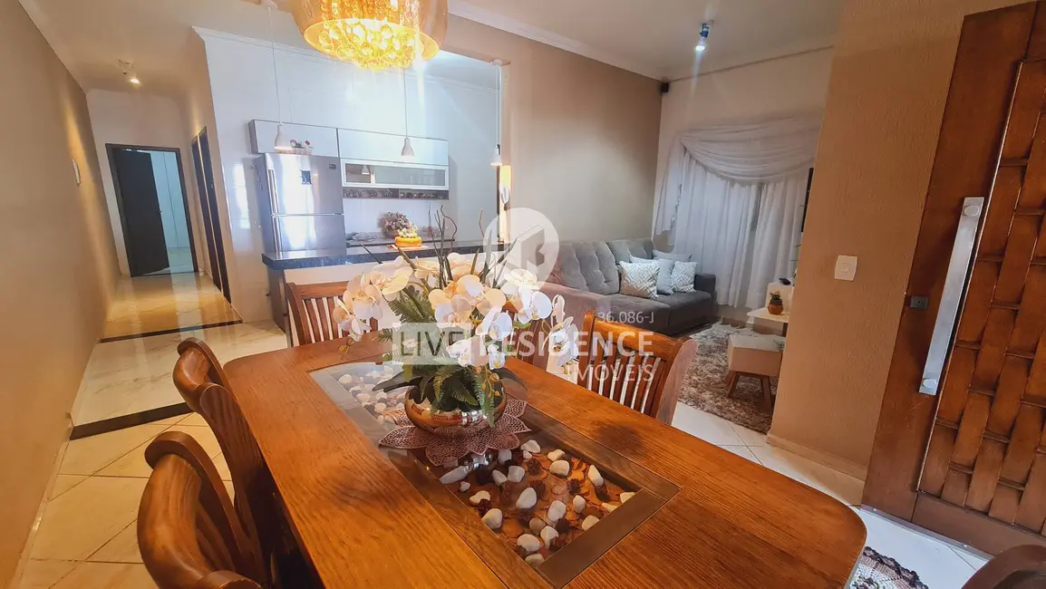 Foto 1 de Casa com 2 quartos à venda, 95m2 em Loteamento Residencial Terra Nova, Itatiba - SP