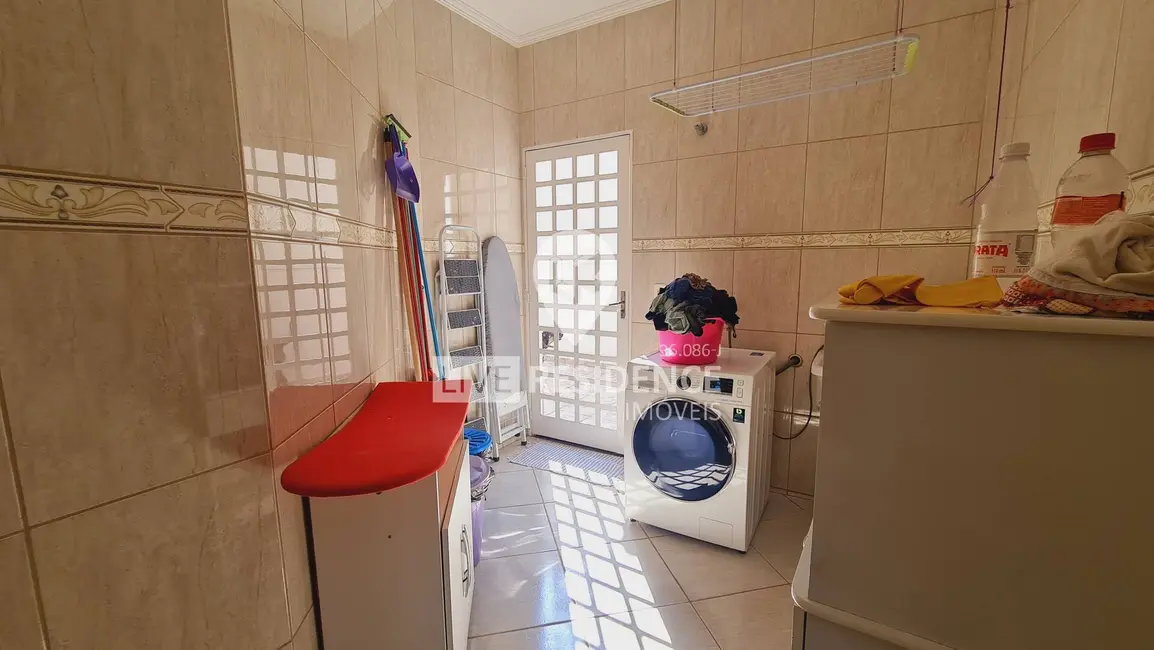 Foto 3 de Casa com 2 quartos à venda, 140m2 em Loteamento Aída Haddad Jafet, Itatiba - SP