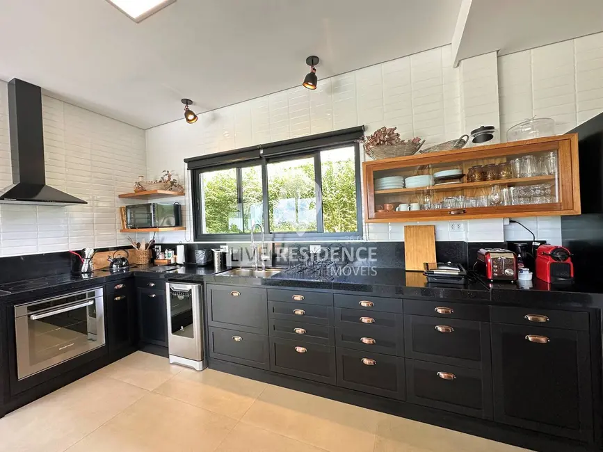 Foto 3 de Casa de Condomínio com 5 quartos à venda, 410m2 em Itatiba - SP