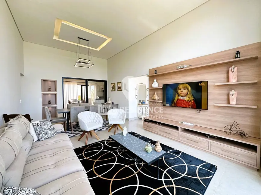 Foto 4 de Casa de Condomínio com 3 quartos à venda, 210m2 em Reserva Santa Rosa, Itatiba - SP