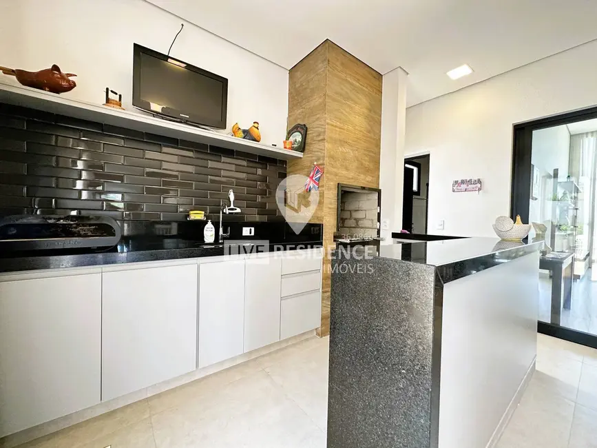 Foto 9 de Casa de Condomínio com 3 quartos à venda, 210m2 em Reserva Santa Rosa, Itatiba - SP