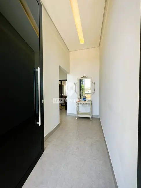 Foto 2 de Casa de Condomínio com 3 quartos à venda, 210m2 em Reserva Santa Rosa, Itatiba - SP