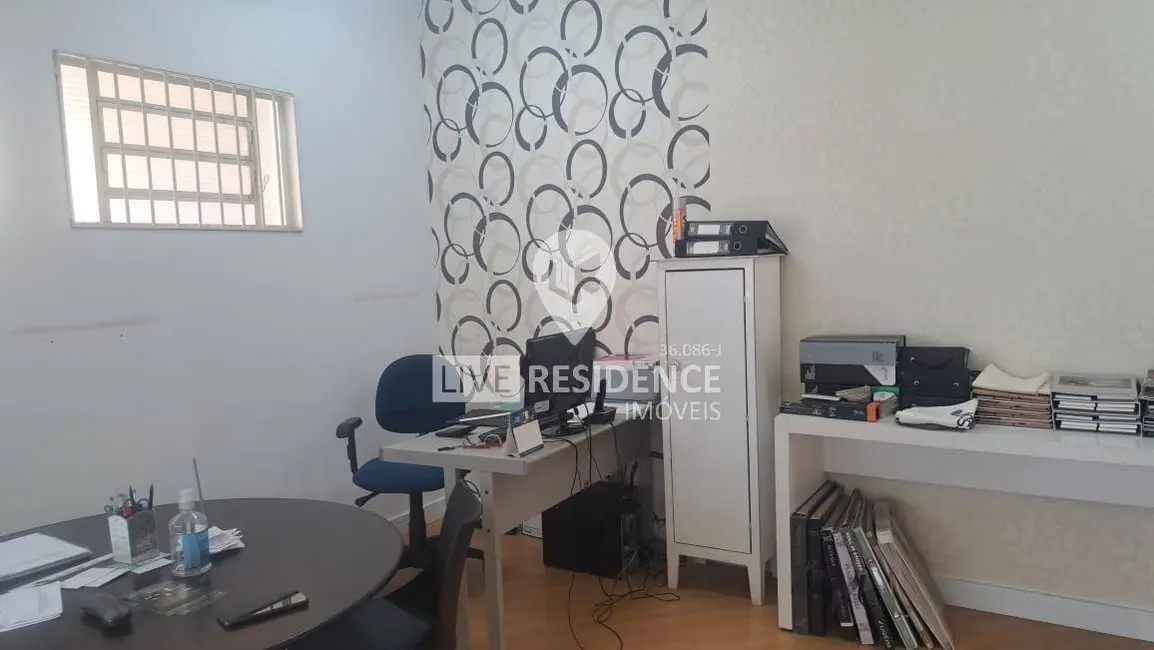 Foto 4 de Casa com 3 quartos à venda, 165m2 em Centro, Itatiba - SP