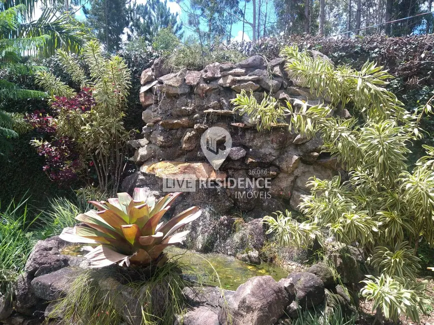 Foto 2 de Casa com 3 quartos à venda, 357m2 em Jardim Estância Brasil, Atibaia - SP