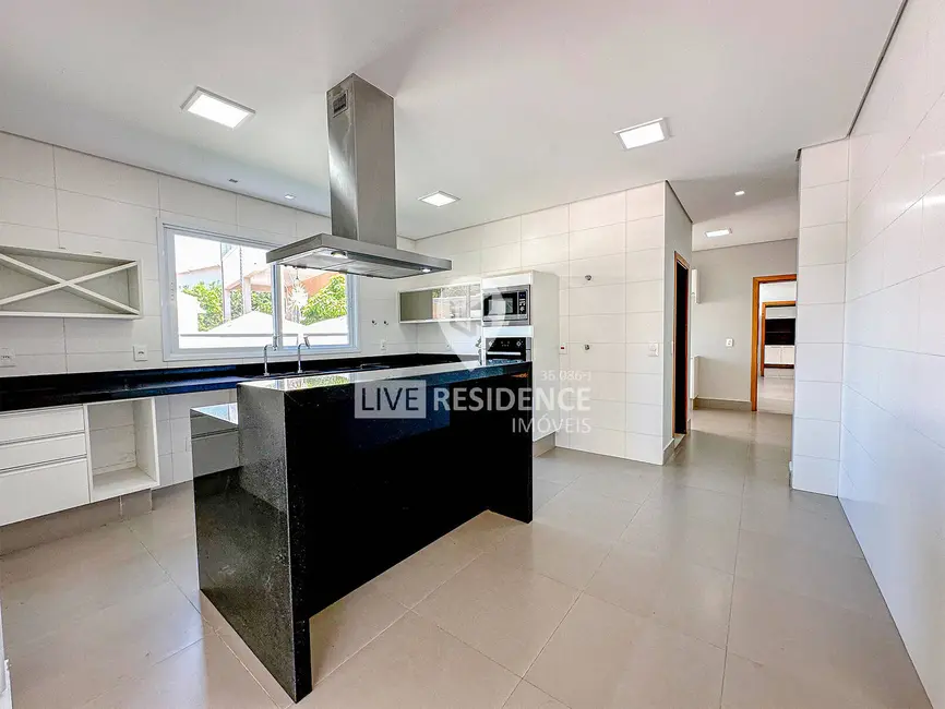 Foto 8 de Casa de Condomínio com 5 quartos à venda, 459m2 em Marambaia, Vinhedo - SP