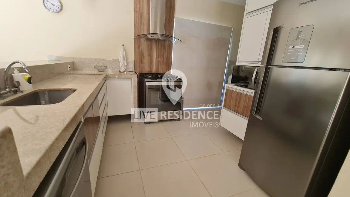 Foto 3 de Casa de Condomínio com 4 quartos à venda, 325m2 em Capela do Barreiro, Itatiba - SP