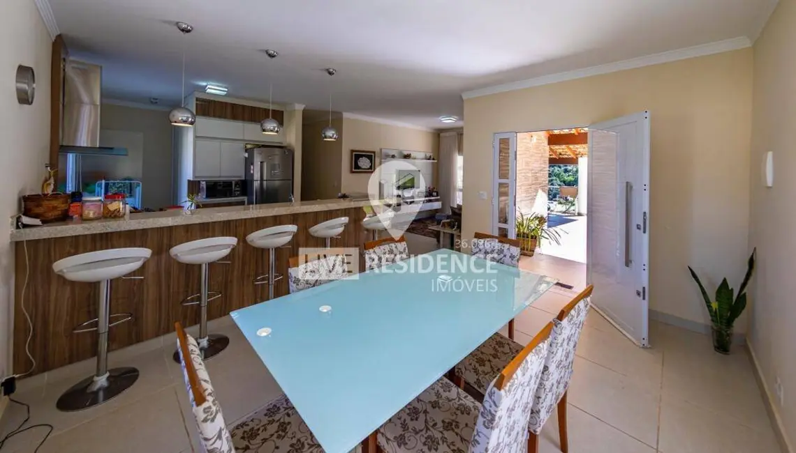 Foto 5 de Casa de Condomínio com 4 quartos à venda, 325m2 em Capela do Barreiro, Itatiba - SP