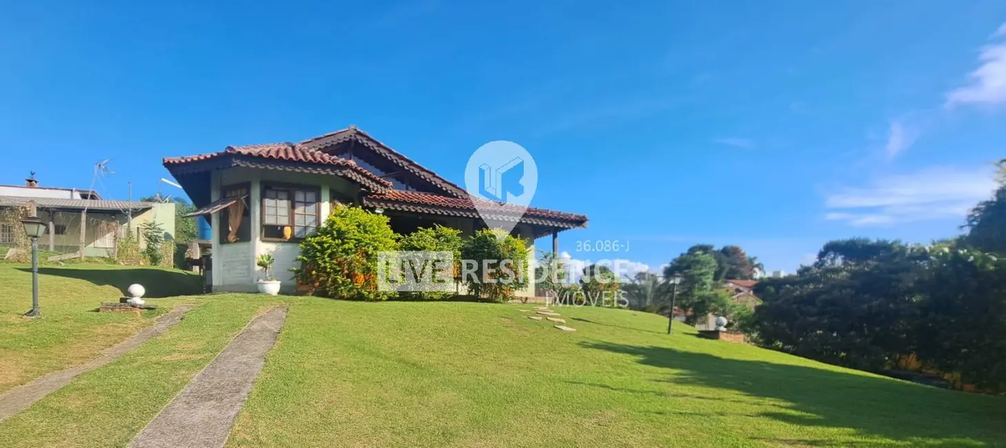 Foto 1 de Casa com 4 quartos à venda, 149m2 em Itatiba - SP