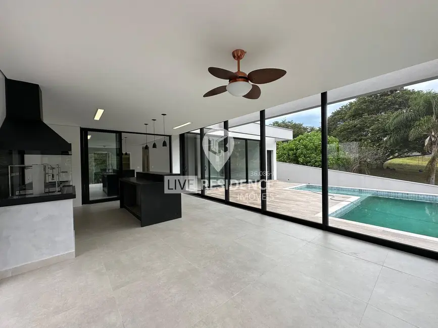 Foto 5 de Casa de Condomínio com 3 quartos à venda, 303m2 em Centro, Itatiba - SP