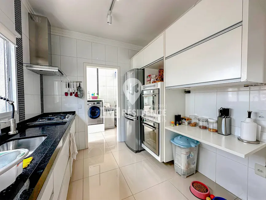 Foto 5 de Casa de Condomínio com 3 quartos à venda, 231m2 em Residencial Fazenda Serrinha, Itatiba - SP