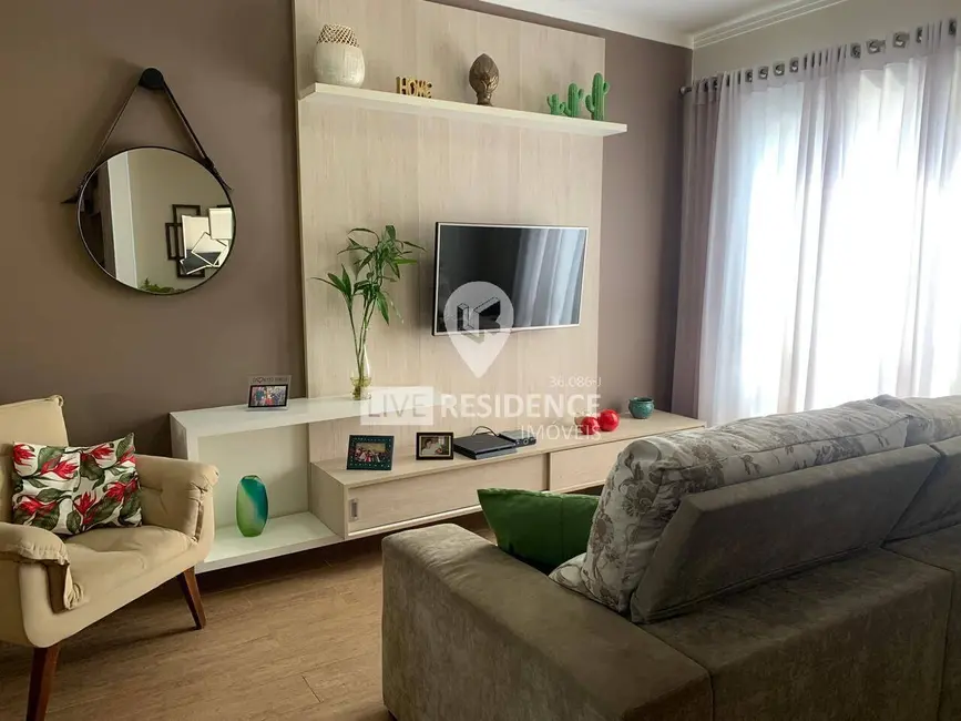 Casa de Condomínio com 3 quartos à venda, 99m2 em Loteamento Santo Antônio, Itatiba - SP - imagem 6 Foto 6 de Casa de Condomínio com 3 quartos à venda, 99m2 em Loteamento Santo Antônio, Itatiba - SP