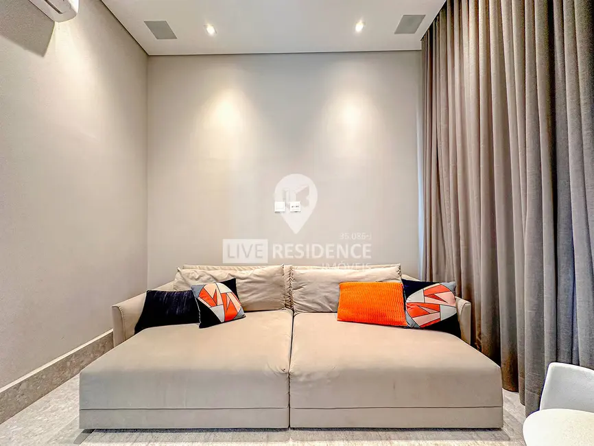 Foto 6 de Casa de Condomínio com 7 quartos à venda, 1012m2 em Itatiba - SP