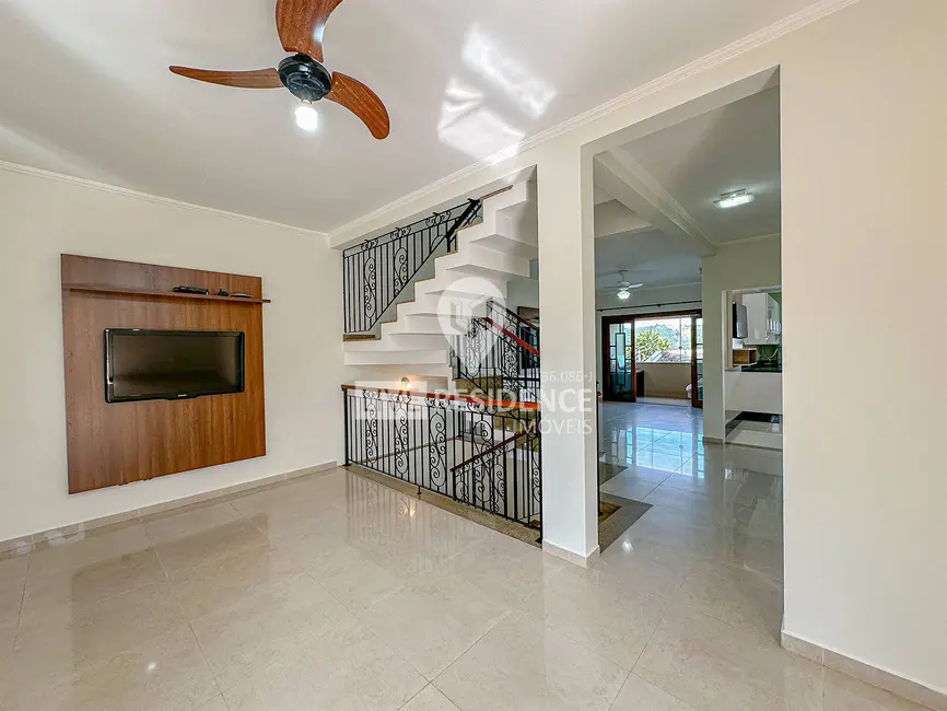 Foto 3 de Casa com 3 quartos à venda, 454m2 em Jardim Coronel Peroba, Itatiba - SP