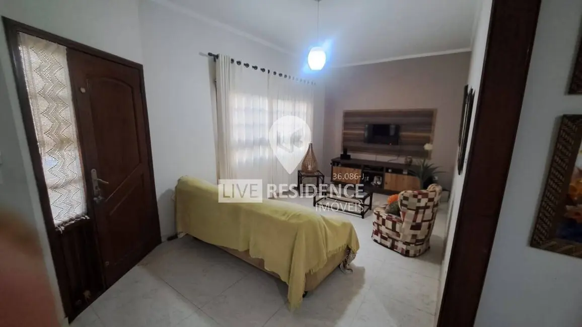 Foto 5 de Casa com 4 quartos à venda, 200m2 em Itatiba - SP