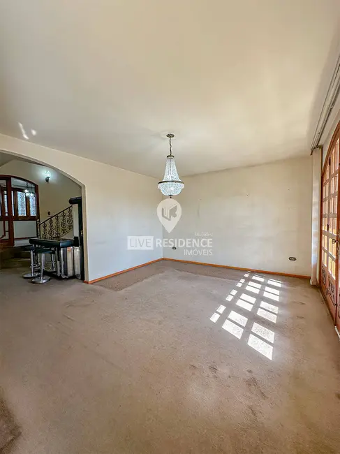 Foto 3 de Casa com 3 quartos à venda, 270m2 em Nova Itatiba, Itatiba - SP