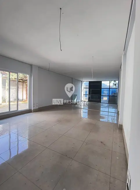 Foto 3 de Sala Comercial à venda, 1000m2 em Jardim de Lucca, Itatiba - SP