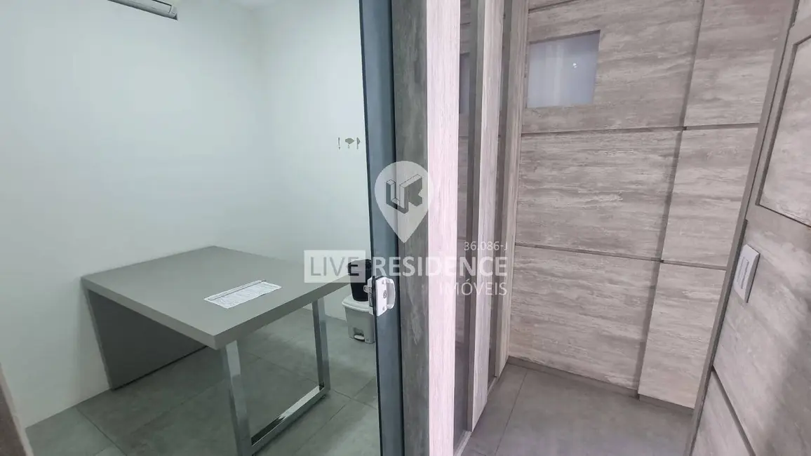 Foto 8 de Sala Comercial à venda, 22m2 em Loteamento Morrão da Força, Itatiba - SP