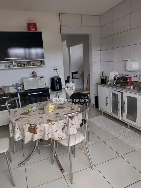 Foto 7 de Casa com 4 quartos à venda, 102m2 em Jardim das Nações, Itatiba - SP