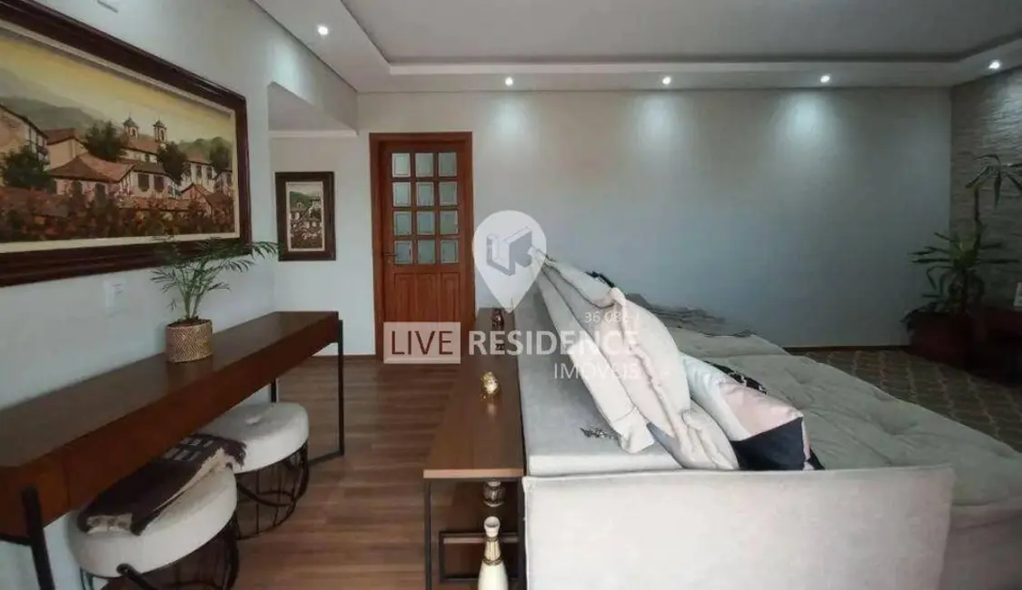 Foto 1 de Casa com 3 quartos à venda, 140m2 em Vila Brasileira, Itatiba - SP