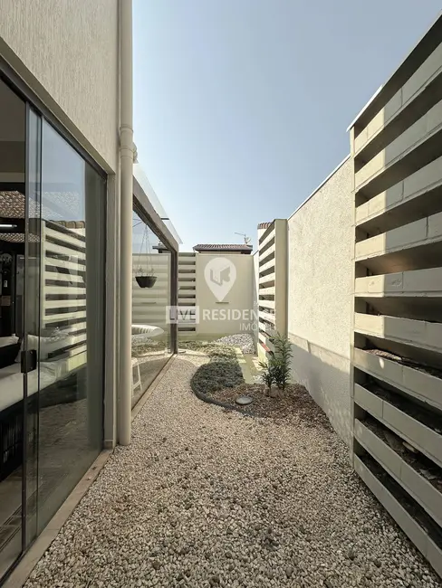 Casa de Condomínio com 3 quartos à venda, 181m2 em Itatiba - SP - imagem 9 Foto 9 de Casa de Condomínio com 3 quartos à venda, 181m2 em Itatiba - SP