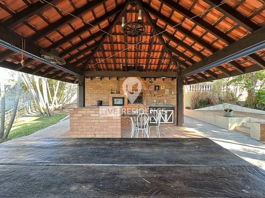 Foto 6 de Casa com 4 quartos à venda, 370m2 em Jardim Leonor, Itatiba - SP