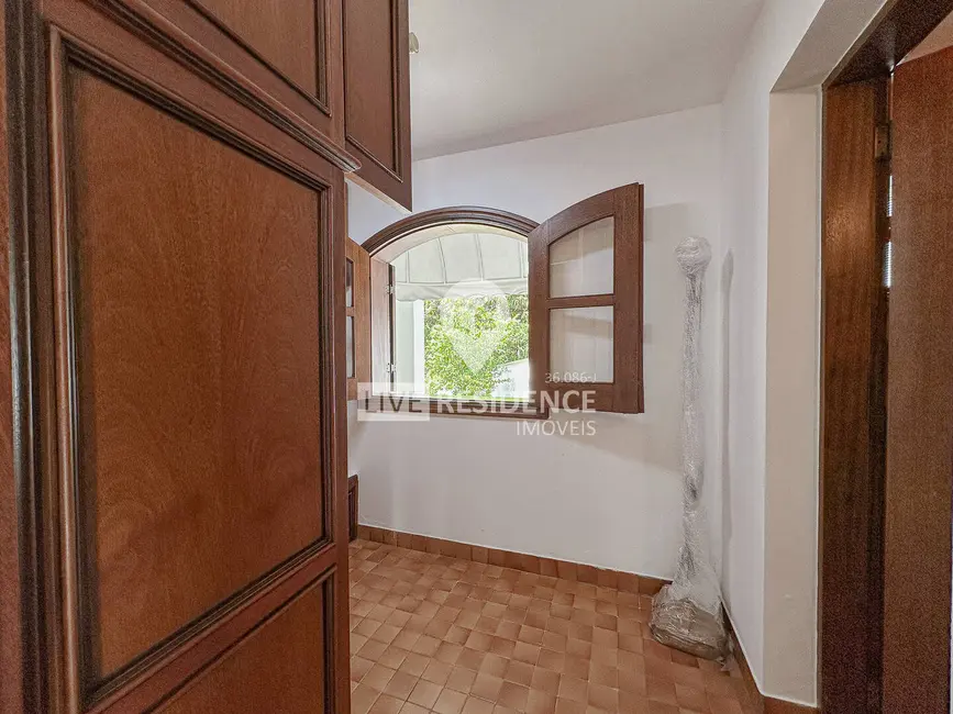 Foto 6 de Casa de Condomínio com 5 quartos à venda, 340m2 em Parque das Laranjeiras, Itatiba - SP