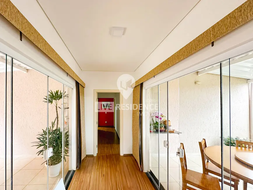 Foto 4 de Casa de Condomínio com 3 quartos à venda, 212m2 em Itatiba - SP