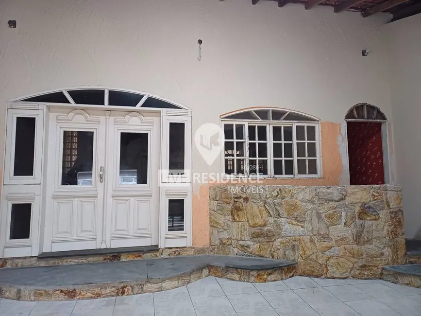 Foto 1 de Casa com 3 quartos à venda, 125m2 em Jardim Virgínia, Itatiba - SP